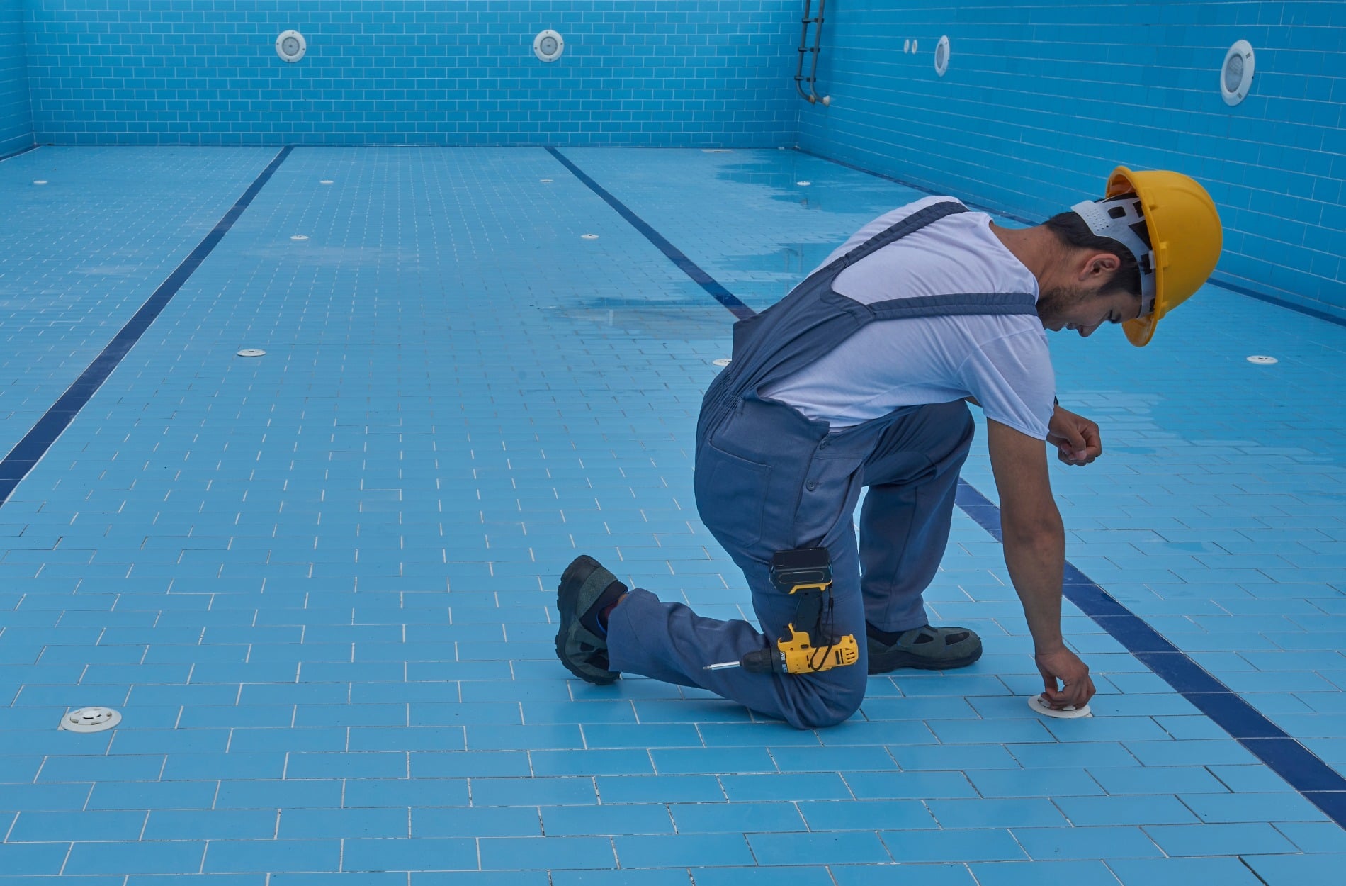 Schedule Reliable Pool Repair Services