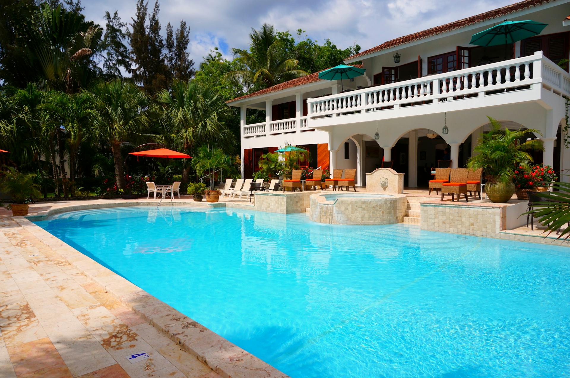 commercial pool