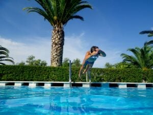 pool repair